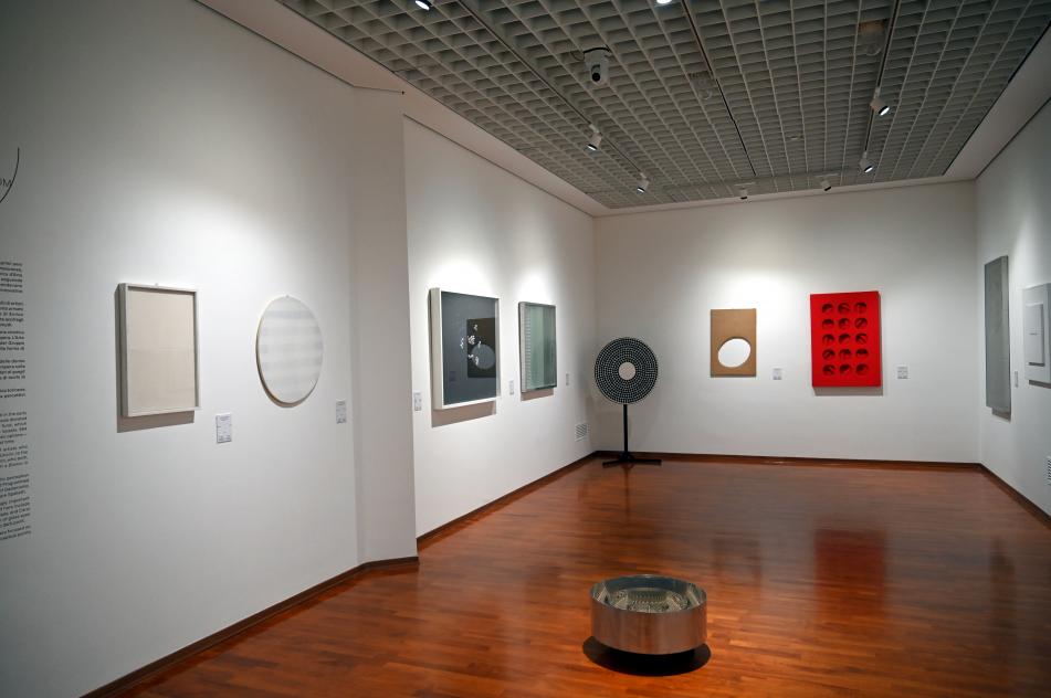 Turin, Galleria civica d'arte moderna e contemporanea (GAM Torino), Saal 17, Bild 1/2