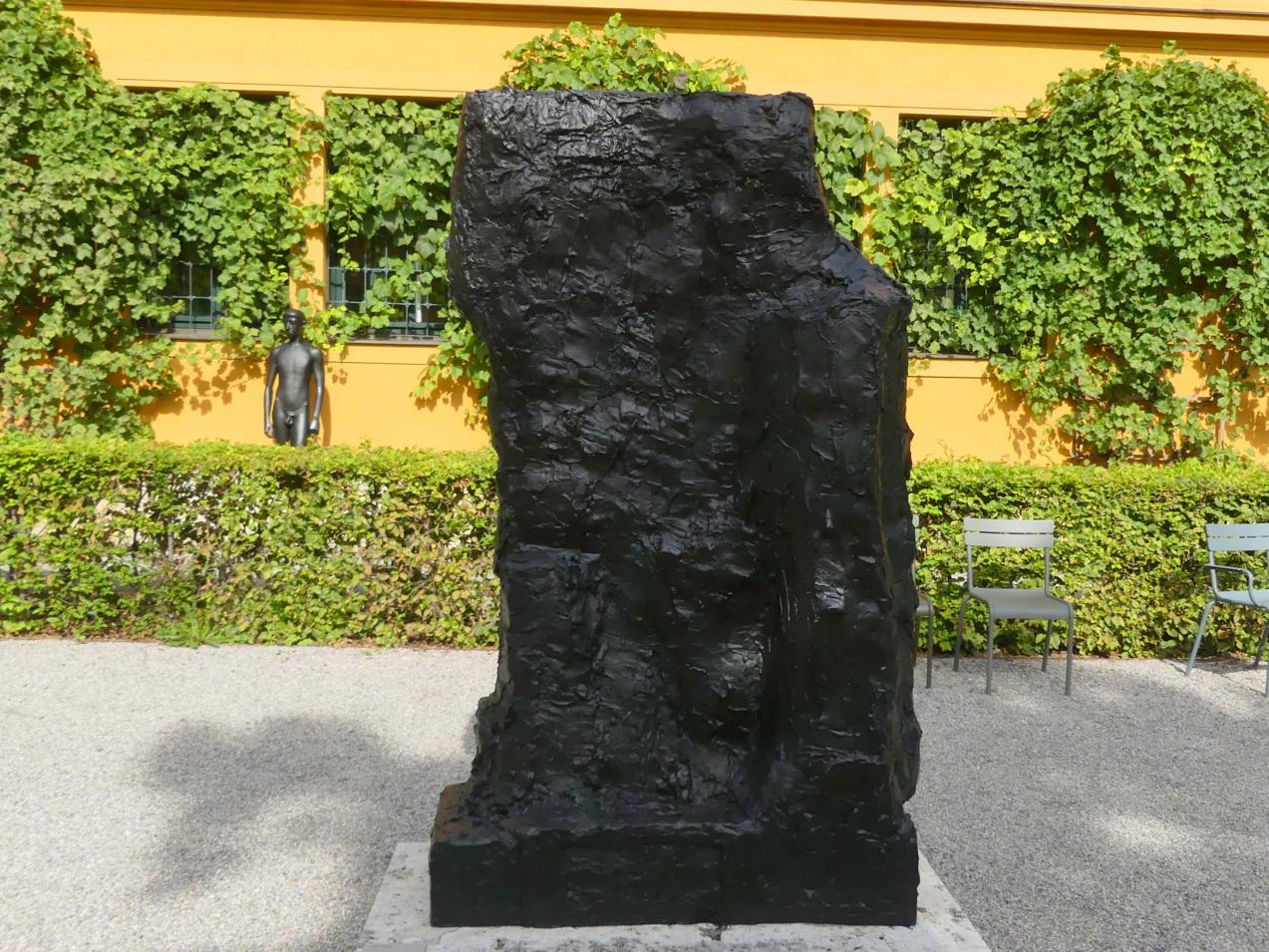 Per Kirkeby (1981–1991), Torso I, München, Lenbachhaus, Garten, 1983