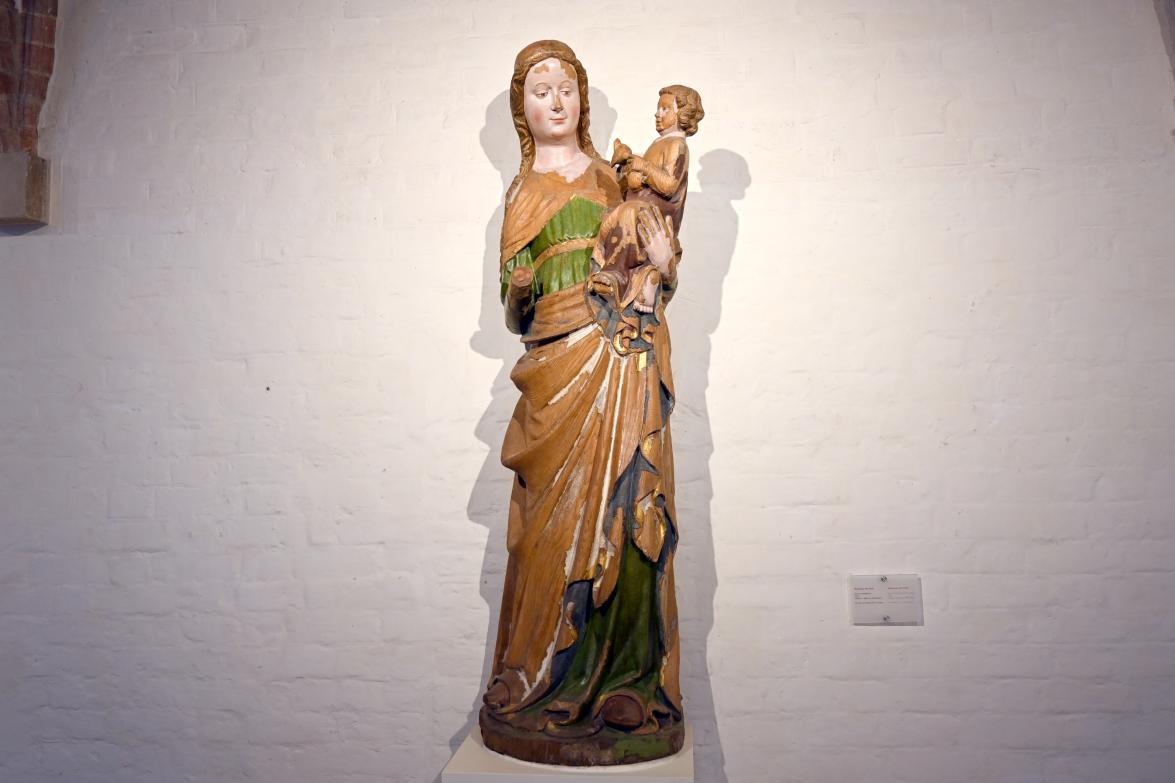 Madonna mit Kind, Lübeck, Jakobikirche, jetzt Lübeck, St. Annen-Museum, Saal 1, 2. Viertel 14. Jhd., Bild 1/3