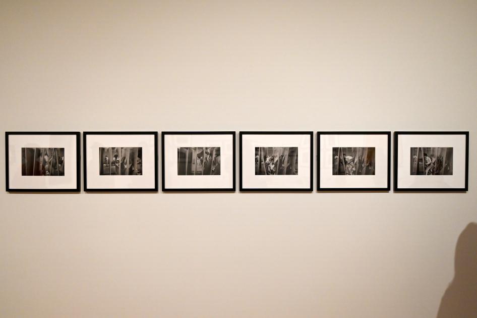 Kiyoji Ōtsuji (1956–1957), Murakami Saburo, auf der Durchreise, 2. Gutai-Kunstausstellung, London, Tate Gallery of Modern Art (Tate Modern), Performer and Participant 4, 1956