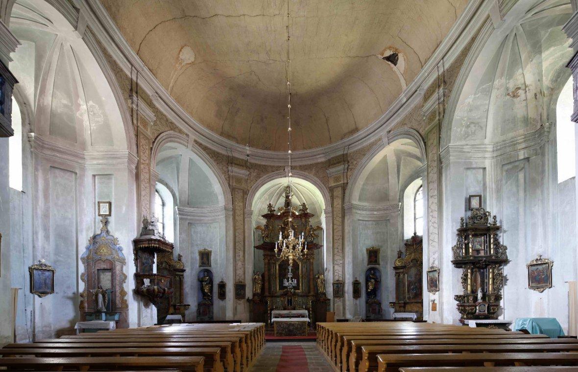 Ottendorf (Otovice), Pfarrkirche St. Barbara, Bild 2/5
