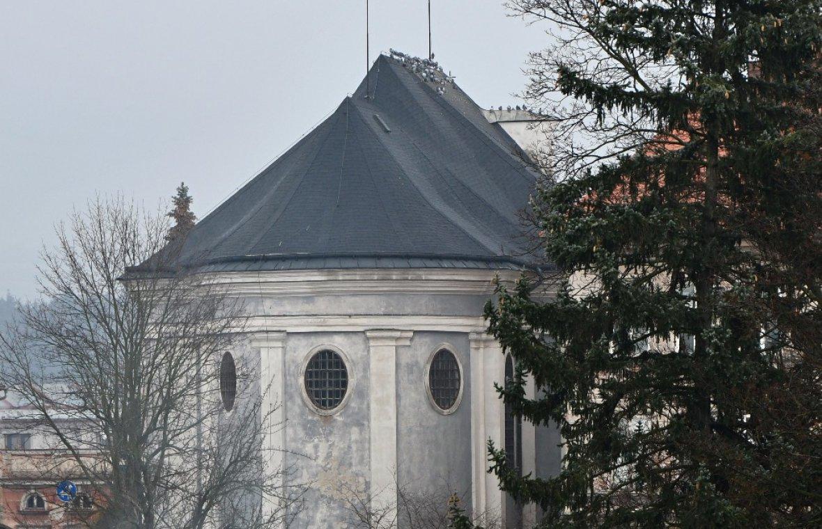 Braunau (Broumov), Pfarrkirche St. Wenzel, Bild 4/5