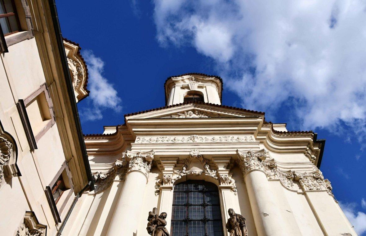 Prag-Neustadt Zderaz, ehem. Karl-Borromäus-Kirche, seit 1935 St. Cyrill und Method, Bild 3/12