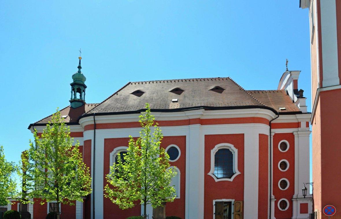 Rothkosteletz (Červený Kostelec), Pfarrkirche Jakobus der Ältere, Bild 4/6