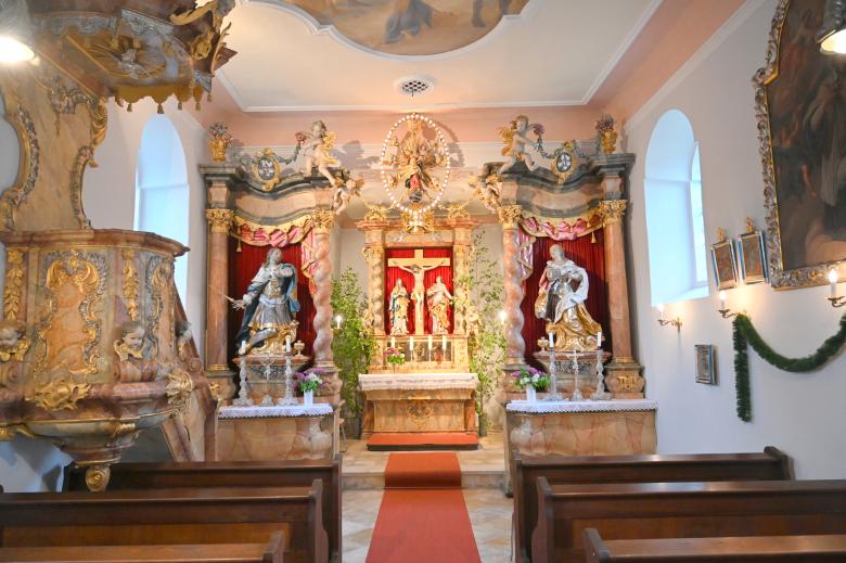 Bruckdorf (Sinzing), Pfarrkirche Heilig Kreuz, Bild 4/5