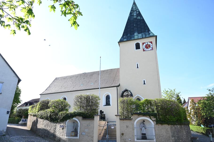 Sinzing, ehem. Pfarrkirche, heute Alte Kirche Mariä Himmelfahrt, Bild 1/8