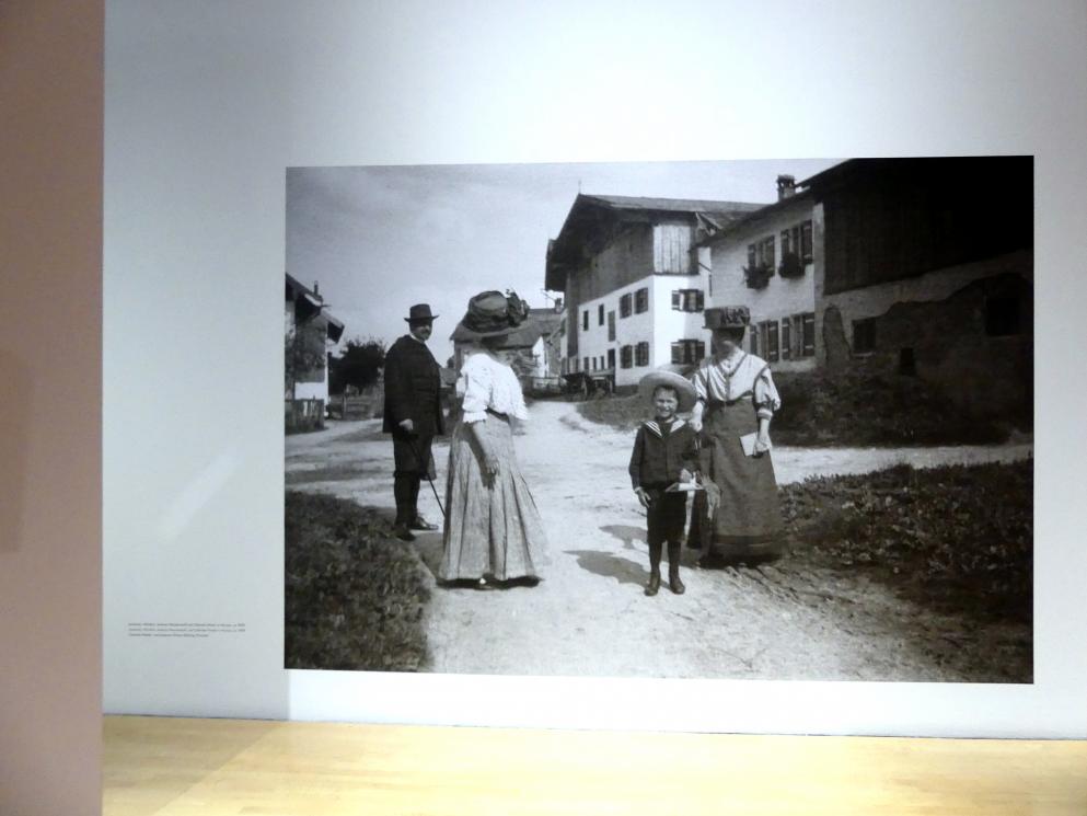 München, Lenbachhaus, Kunstbau, Ausstellung "Lebensmenschen" vom 22.10.2019-16.02.2020, München, Murnau, Oberstdorf, 1908-1913, Bild 9/17