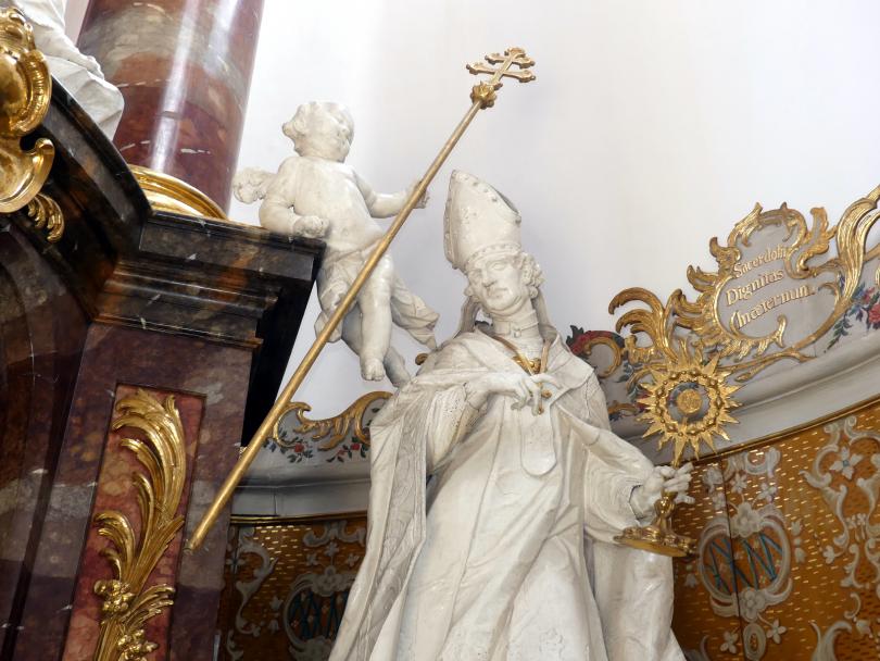 Ignaz Günther (1751–1775), Statue des heiligen Norbert am Hochaltar, Neustift (Freising), ehem. Prämonstratenserklosterkirche, jetzt Pfarrkirche St. Peter und Paul, 1765, Bild 5/5