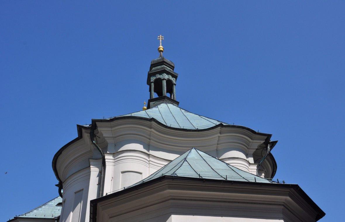 Kilian Ignaz Dientzenhofer (1718–1752), Neubau der Kreuzherren-Ordenskirche St. Maria Magdalena, Karlsbad (Karlovy Vary), Kirche Maria Magdalena, 1733–1737, Bild 7/11
