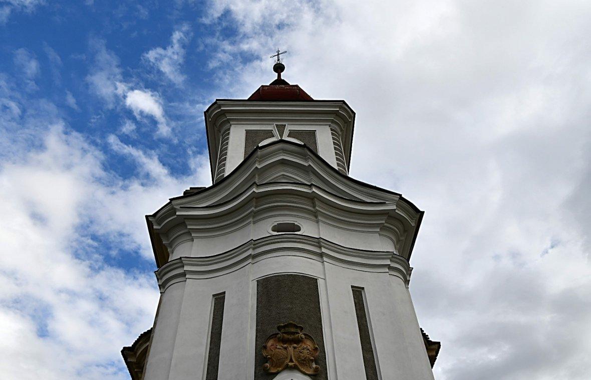 Kilian Ignaz Dientzenhofer (1718–1752), Bau der Filialkirche Johannes der Täufer, Paschtik (Paštiky), Filialkirche Johannes der Täufer, 1747–1751, Bild 3/8