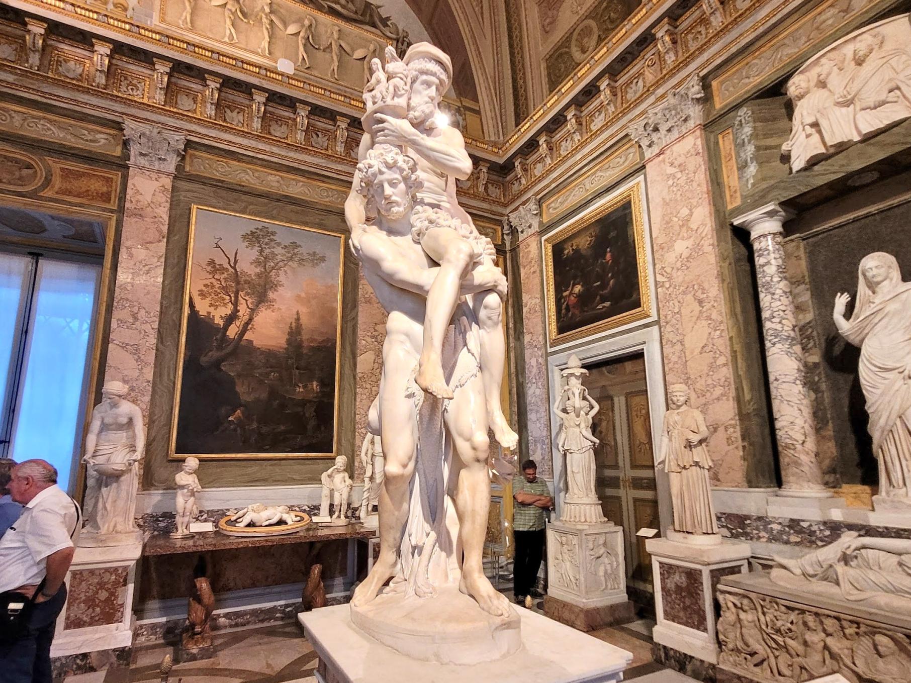 Gian Lorenzo Bernini (1614–1679), Aeneas, Anchises und Ascanius auf der Flucht aus Troja, Rom, Villa Borghese, jetzt Rom, Villa Borghese, Galleria Borghese, 1618–1619, Bild 1/2