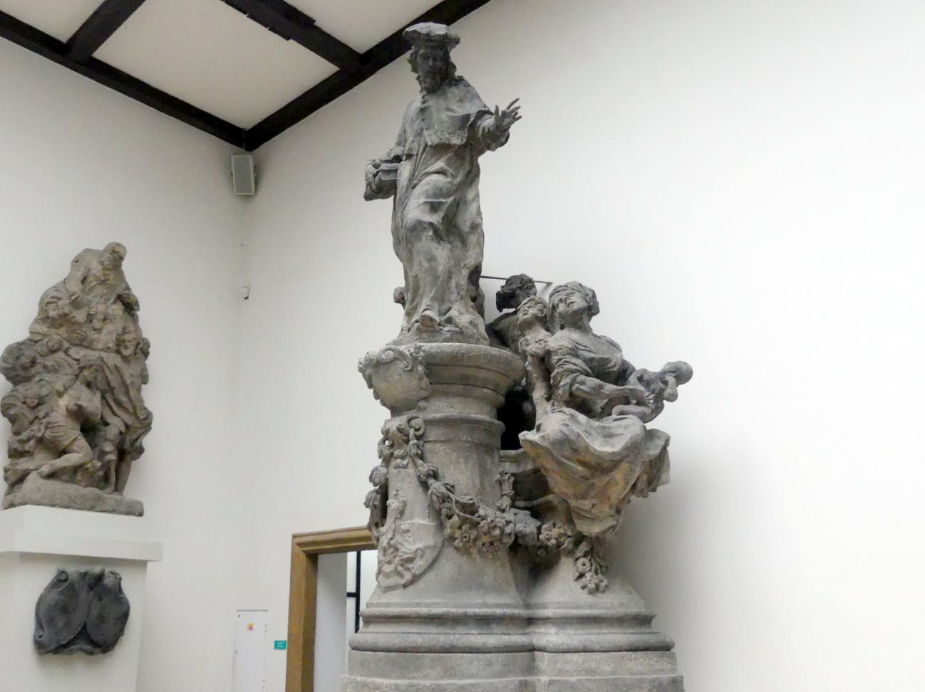 Matthias Bernhard Braun (1710–1725), Figurengruppe mit dem Hl. Ivo Hélory von Kermartin, Prag, Karlsbrücke, jetzt Prag-Holešovice, Lapidarium, Saal 4, 1711, Bild 3/7