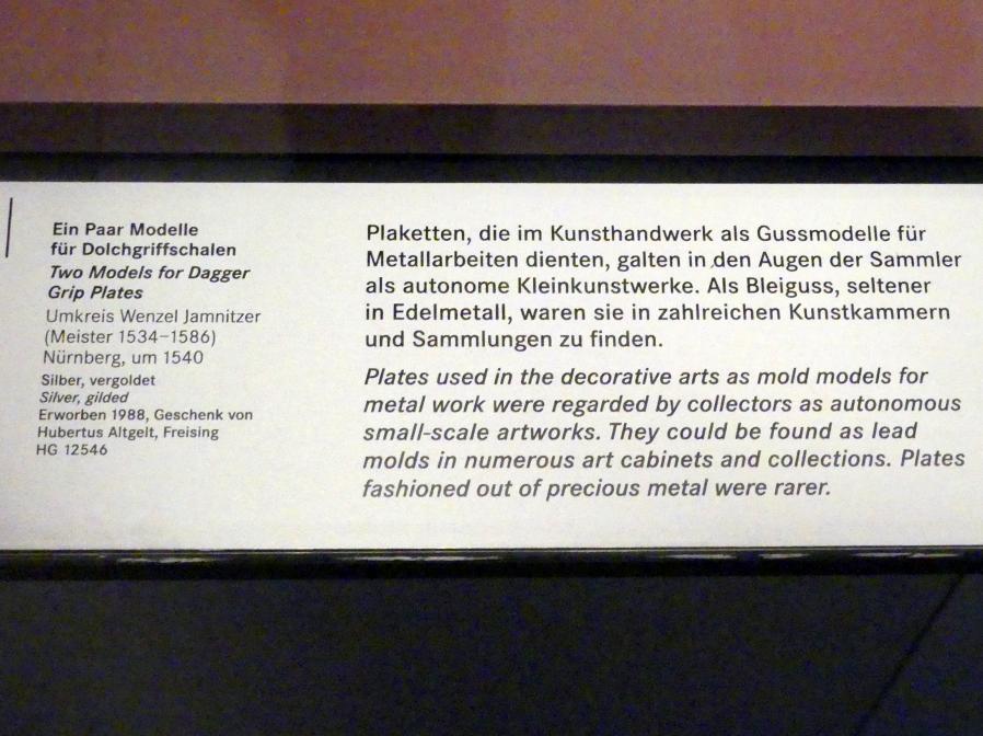 Wenzel Jamnitzer (Umkreis) (1540), Ein Paar Modelle für Dolchgriffschalen, Griechenland, jetzt Nürnberg, Germanisches Nationalmuseum, Saal 119, um 1540, Bild 2/3