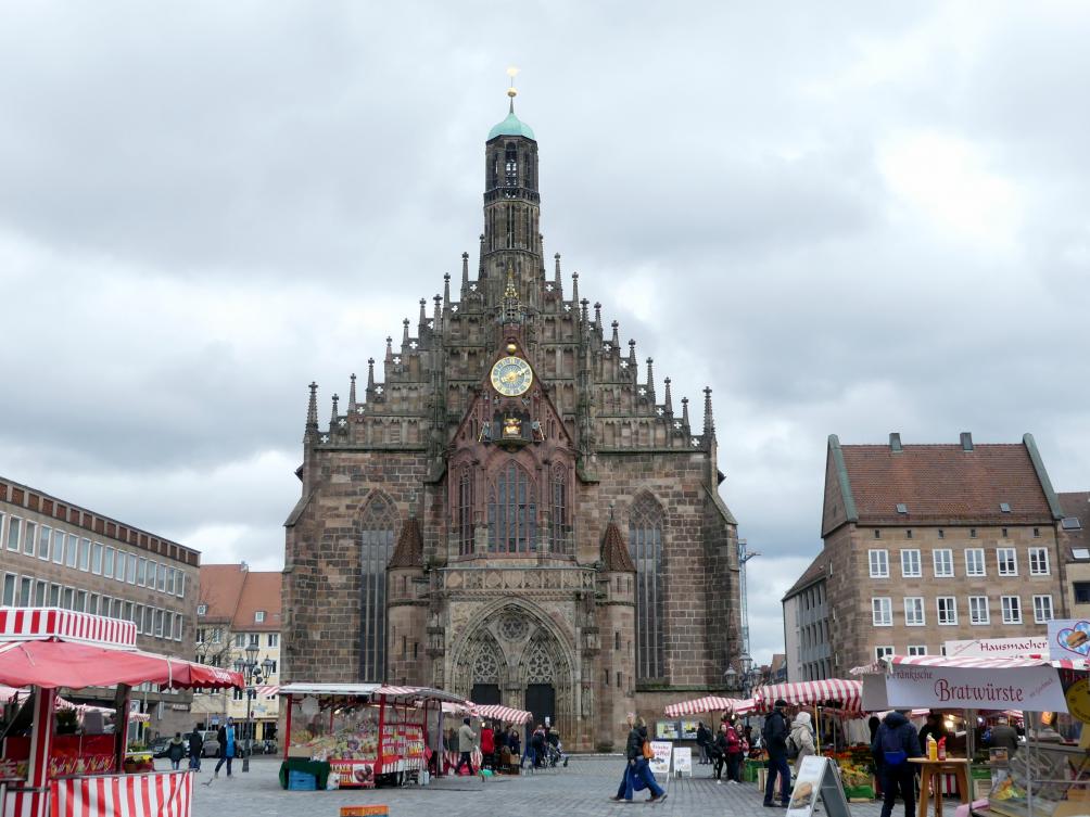 Peter Parler (Werkstatt) (1355–1399), Bau der Frauenkirche Nürnberg, Nürnberg, Stadtpfarrkirche Zu Unserer lieben Frau (Frauenkirche), 1352–1362, Bild 1/2