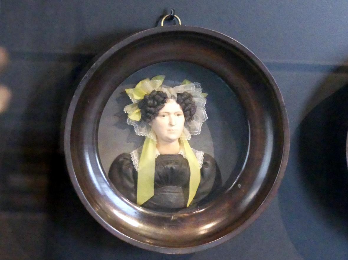 Xaver Heuberger (1827–1831), Porträts von Familienmitgliedern der Frankfurter Schauspielerin Karoline Lindner (1797-1863), Frankfurt am Main, Liebieghaus Skulpturensammlung, Portraits vom 15.-19. Jahrhundert, 1827, Bild 2/3