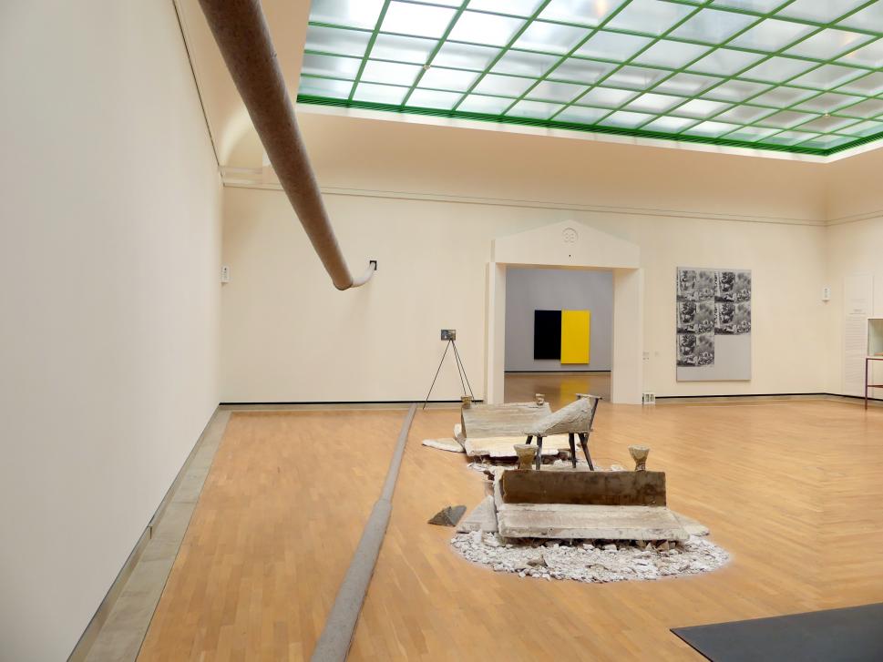 Joseph Beuys (1948–1985), Dernier espace avec introspecteur (Letzter Raum mit Introspekteur), Stuttgart, Staatsgalerie, Internationale Malerei und Skulptur 11, 1964, Bild 1/6