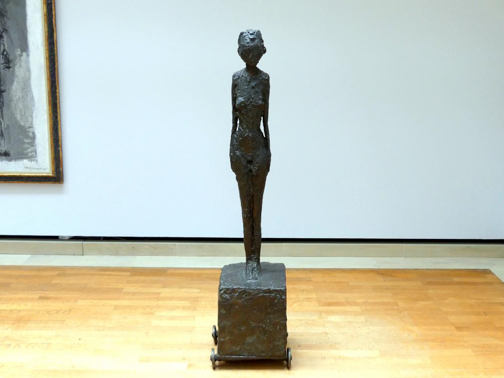 Alberto Giacometti (1914–1965), Die Frau auf dem Wagen, Stuttgart, Staatsgalerie, Internationale Malerei und Skulptur 13, um 1944–1945, Bild 1/5