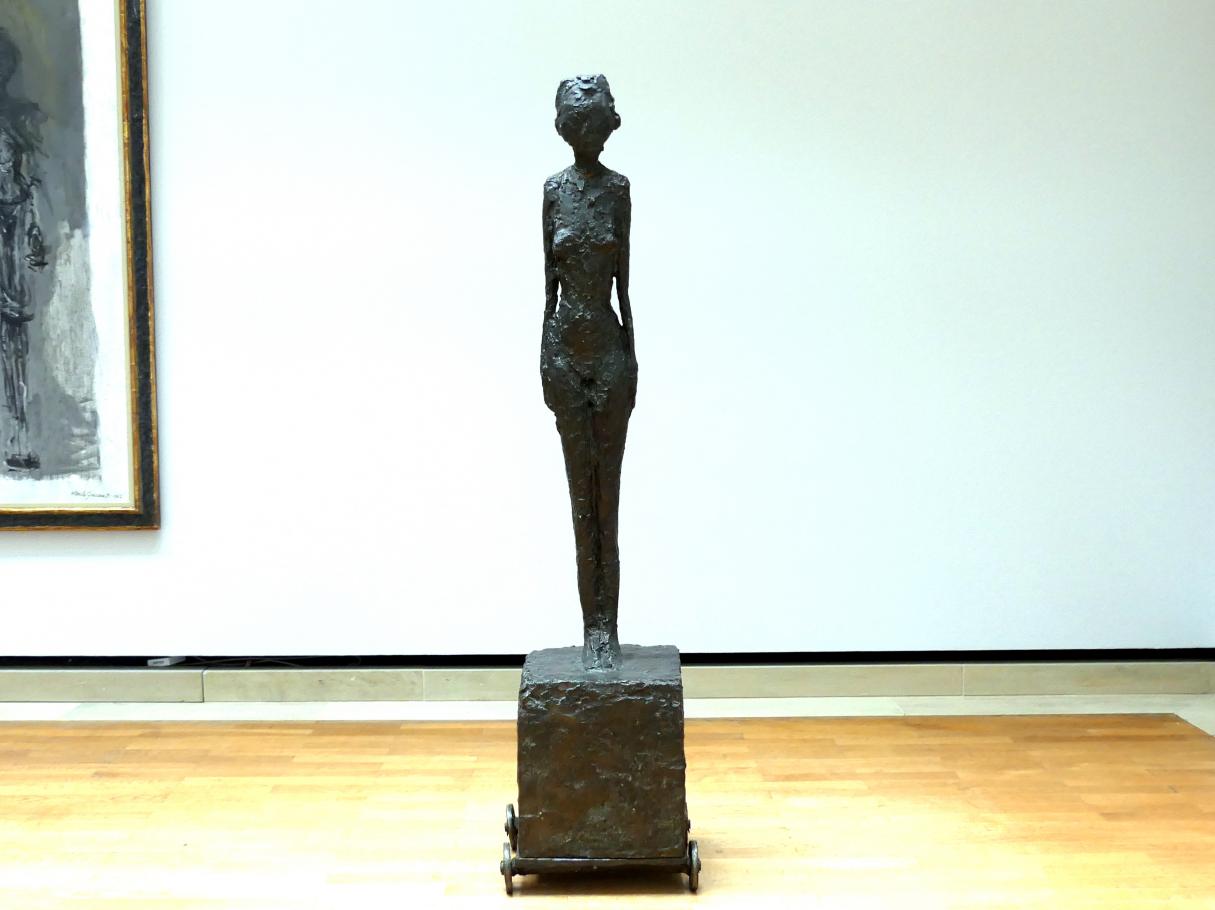 Alberto Giacometti (1914–1965), Die Frau auf dem Wagen, Stuttgart, Staatsgalerie, Internationale Malerei und Skulptur 13, um 1944–1945, Bild 2/5