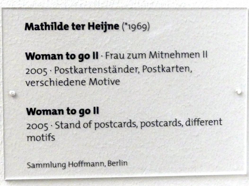 Mathilde ter Heijne (2000–2005), Woman to go II - Frau zum Mitnehmen II, Dresden, Albertinum, Galerie Neue Meister, 2. Obergeschoss, Saal 13, 2005, Bild 2/2