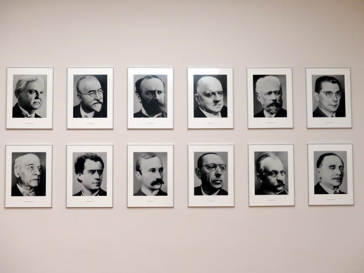 Gerhard Richter (1963–2020), 48 Porträits (324a), Dresden, Albertinum, Galerie Neue Meister, 2. Obergeschoss, Saal 21, 1972, Bild 3/8