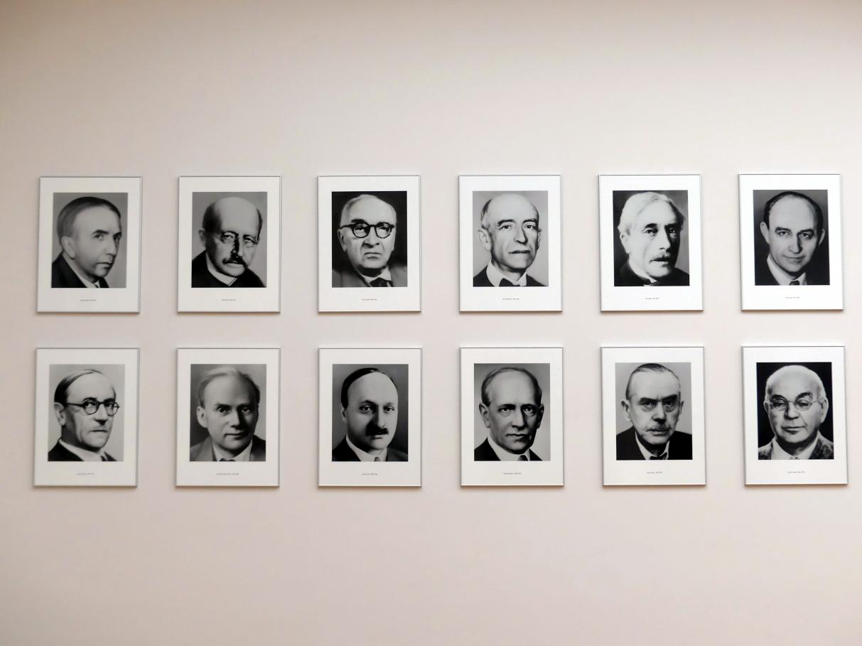 Gerhard Richter (1963–2020), 48 Porträits (324a), Dresden, Albertinum, Galerie Neue Meister, 2. Obergeschoss, Saal 21, 1972, Bild 4/8