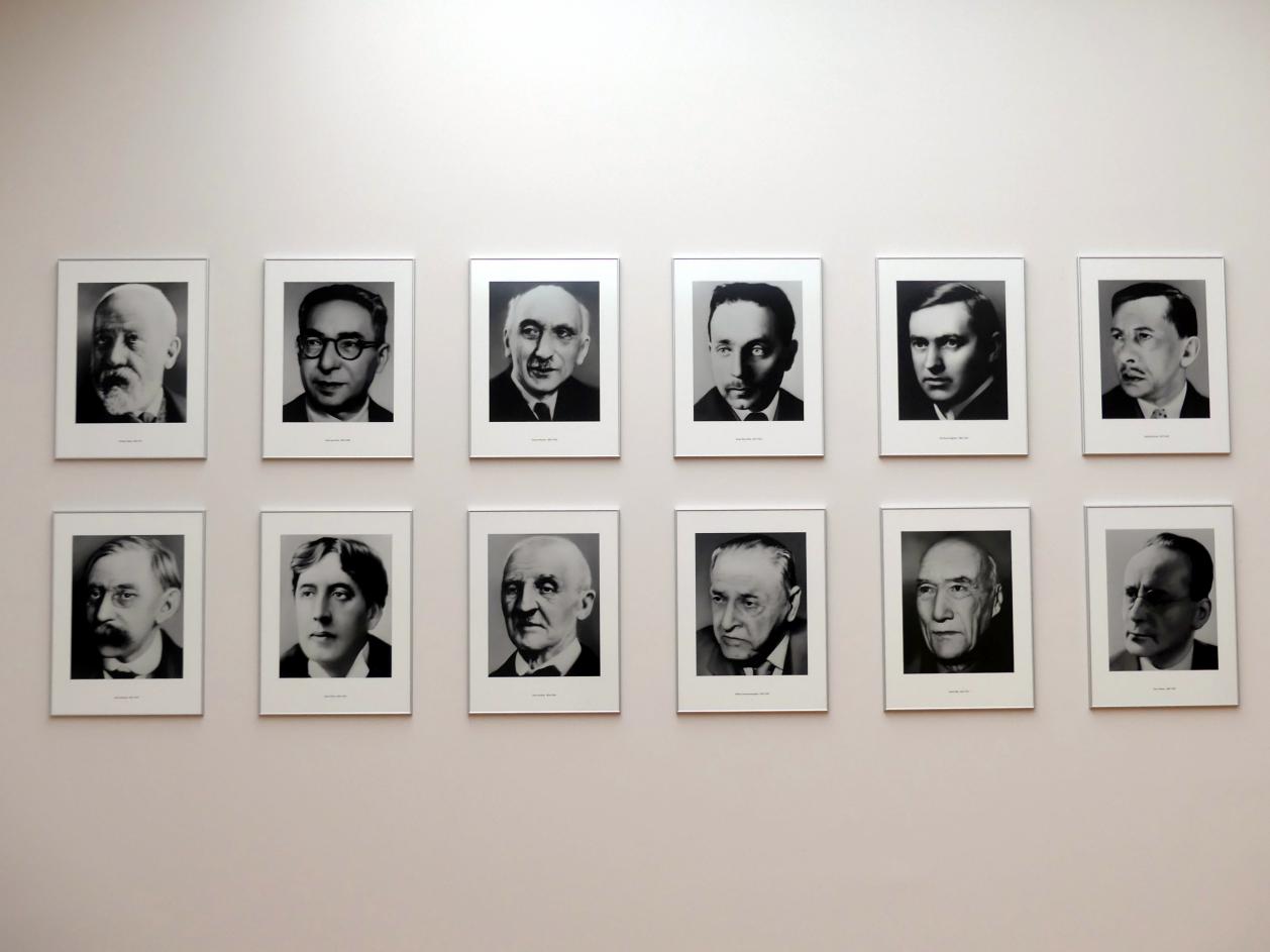 Gerhard Richter (1963–2020), 48 Porträits (324a), Dresden, Albertinum, Galerie Neue Meister, 2. Obergeschoss, Saal 21, 1972, Bild 6/8