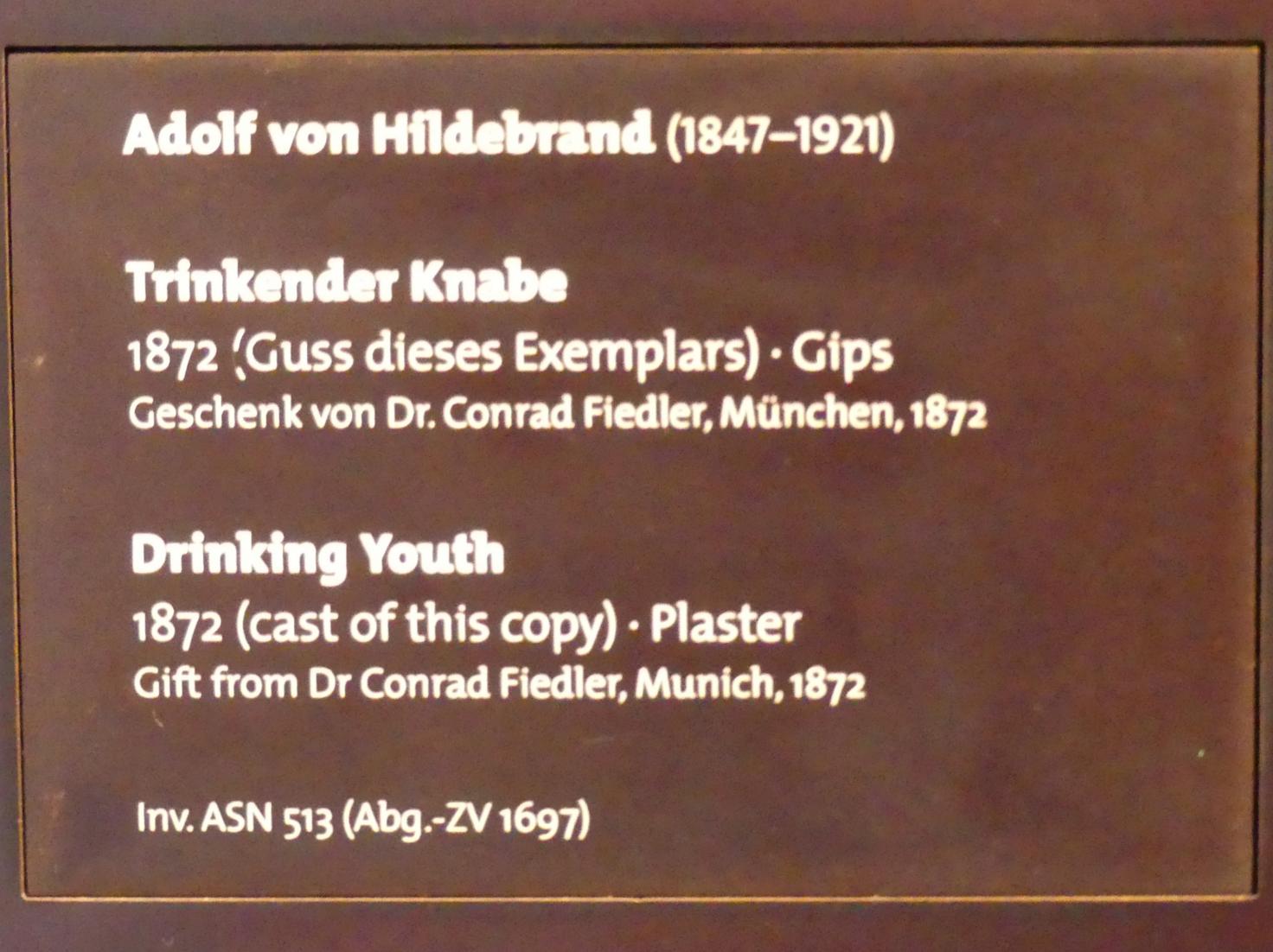 Adolf von Hildebrand (1871–1916), Trinkender Knabe, Dresden, Albertinum, Galerie Neue Meister, 1. Obergeschoss, Klingersaal, 1872, Bild 5/5