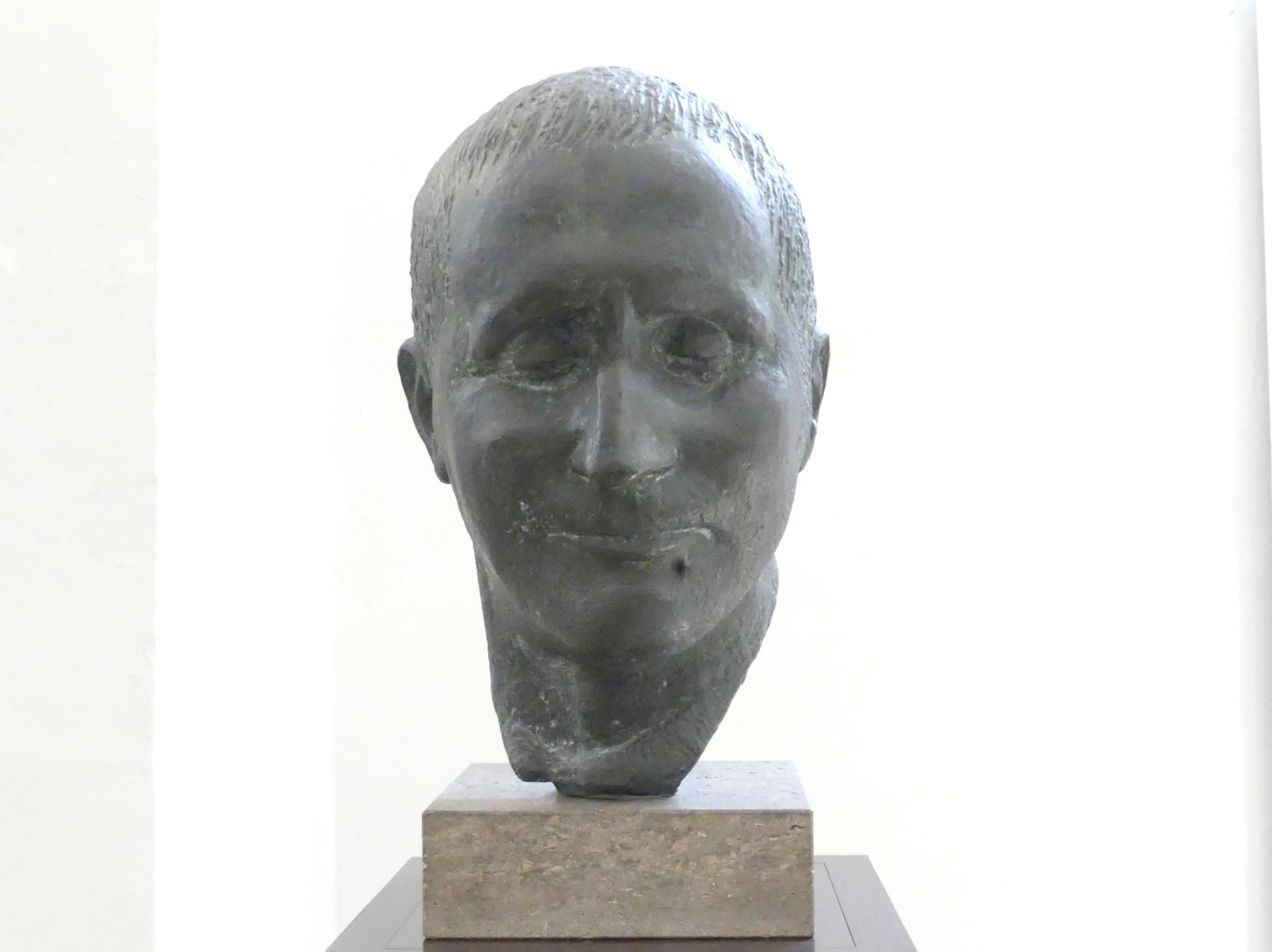 Fritz Cremer (1957), Bertold Brecht, Dresden, Albertinum, Galerie Neue Meister, Erdgeschoss, Skulpturenhalle, 1957