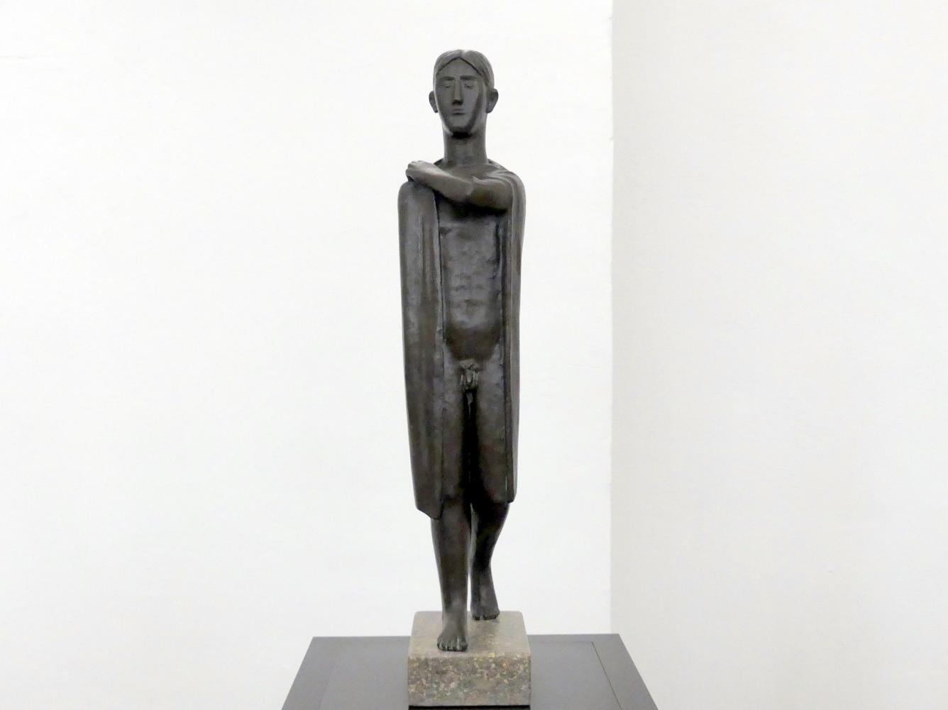 Hermann Blumenthal (1934–1939), Schreitender mit Tuch (Stehender verlorener Sohn), Dresden, Albertinum, Galerie Neue Meister, Erdgeschoss, Skulpturenhalle, 1934