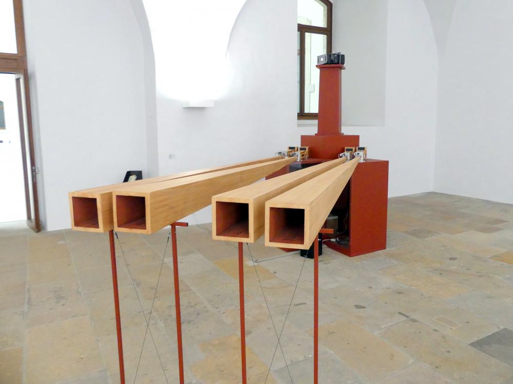 Stephan von Huene (1999), Sirenen Low, Dresden, Albertinum, Galerie Neue Meister, Erdgeschoss, Skulpturenhalle, 1999, Bild 3/10