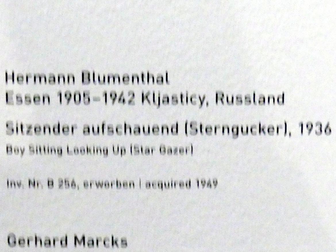 Hermann Blumenthal (1934–1939), Sitzender aufschauend (Sterngucker), München, Pinakothek der Moderne, Saal 13, 1936, Bild 5/5