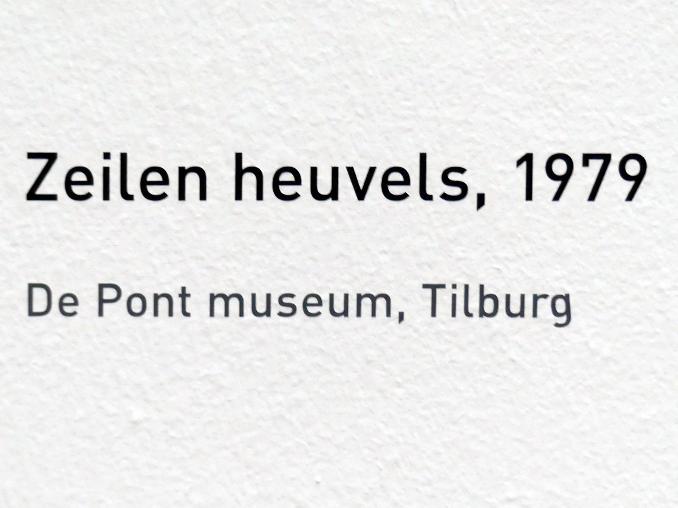 Raoul De Keyser (1964–2012), Zeilen heuvels - Segelhügel, München, Pinakothek der Moderne, Ausstellung "Raoul De Keyser – Œuvre" vom 05.04.-08.09.2019, Saal 23, 1979, Bild 2/2