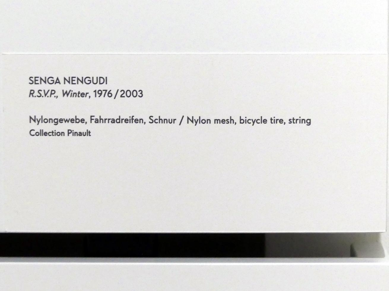 Senga Nengudi (1970–2019), R.S.V.P., Winter, München, Lenbachhaus, Ausstellung "Senga Nengudi Topologien" vom 17.09.-19.01.2020, Saal 7, 1976, Bild 2/2