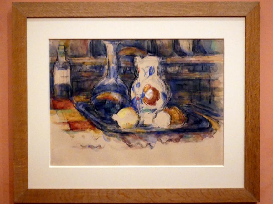 Paul Cézanne (1866–1906), Flasche, Karaffe, Krug, Zitronen, Madrid, Museo Thyssen-Bornemisza, Saal 32, europäische Malerei des 19. Jahrhunderts, 1902–1906, Bild 1/2