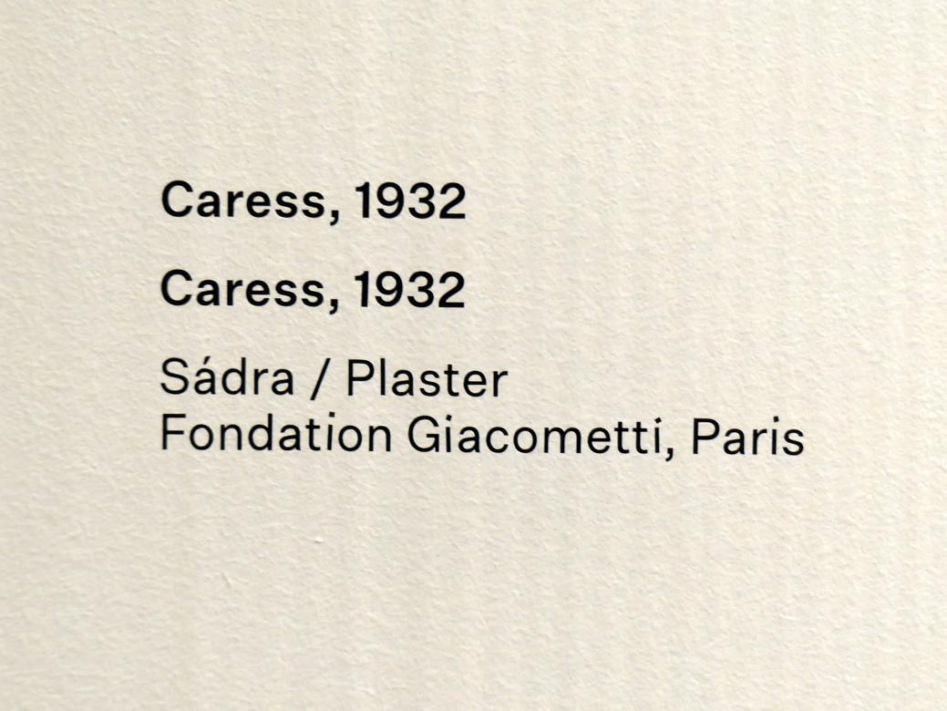 Alberto Giacometti (1914–1965), Umarmung, Prag, Nationalgalerie im Messepalast, Ausstellung "Alberto Giacometti" vom 18.07.-01.12.2019, Avantgarde, 1932, Bild 2/2