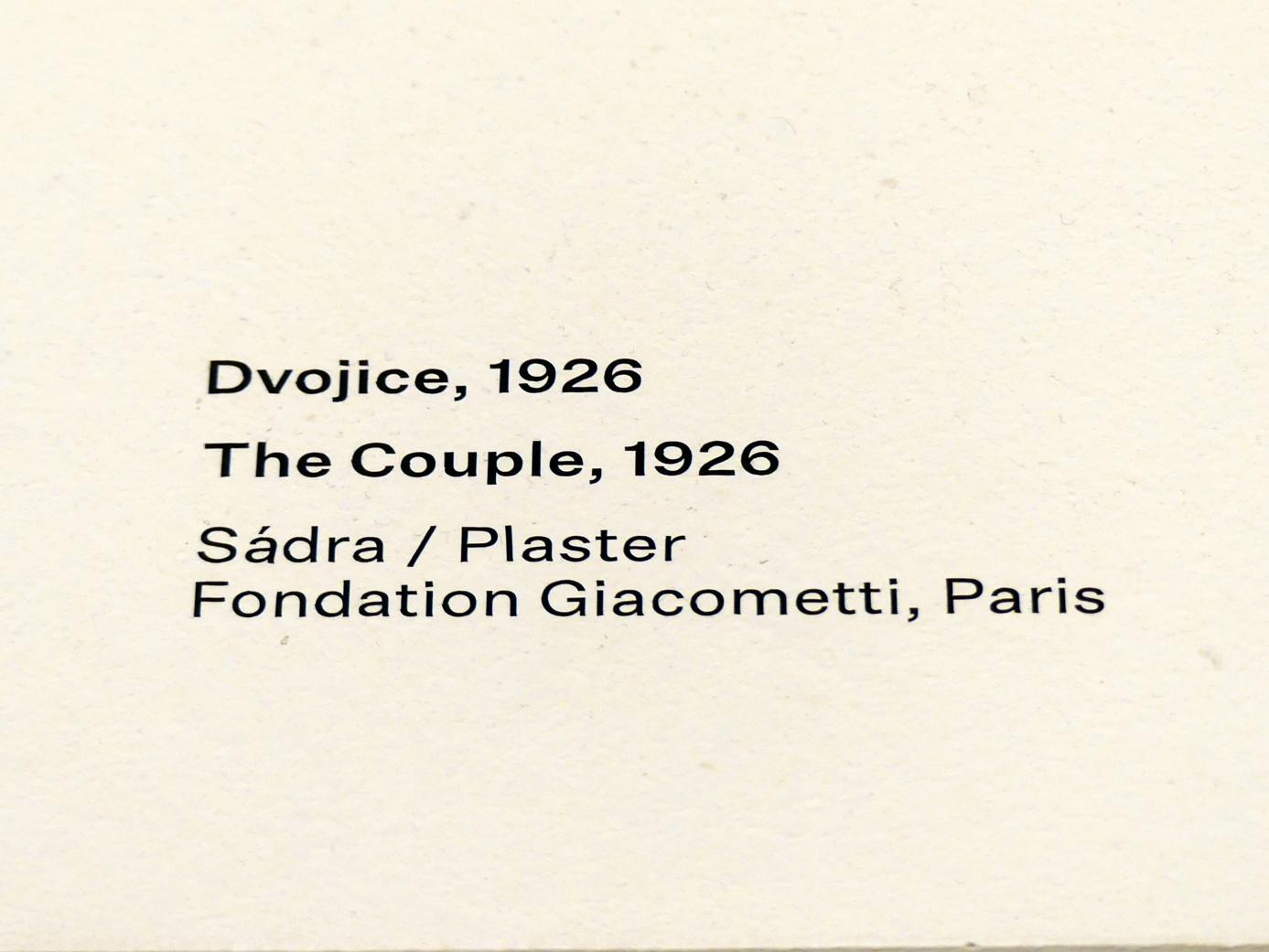 Alberto Giacometti (1914–1965), Das Paar, Prag, Nationalgalerie im Messepalast, Ausstellung "Alberto Giacometti" vom 18.07.-01.12.2019, Avantgarde, 1926, Bild 2/2