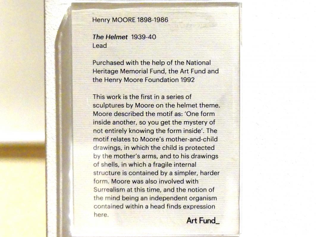 Henry Moore (1924–1982), Helm, Edinburgh, Scottish National Gallery of Modern Art, Gebäude One, Saal 20: jenseits des Realismus - Dada und Surrealismus, 1939–1940, Bild 5/5