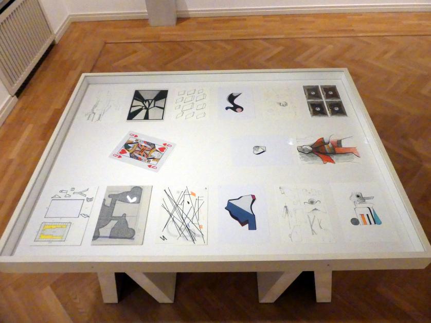 Thomas Scheibitz (1994–2019), Caligrammes / Zeichnungen, Berlin, Museum Berggruen, Stülerbau, 2. Obergeschoss, 2000–2019, Bild 1/2