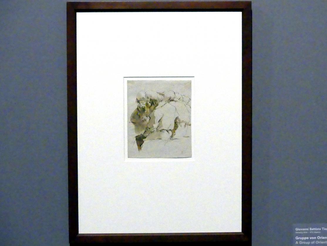 Giovanni Battista Tiepolo (1715–1785), Gruppe von Orientalen, Stuttgart, Staatsgalerie, Ausstellung "Tiepolo"  vom 11.10.2019 - 02.02.2020, Saal 5: Zeichnungen und Modelli, um 1751–1757, Bild 2/3