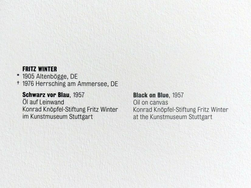 Fritz Winter (1932–1965), Schwarz vor Blau, Stuttgart, Kunstmuseum, Saal 7, 1957, Bild 2/2