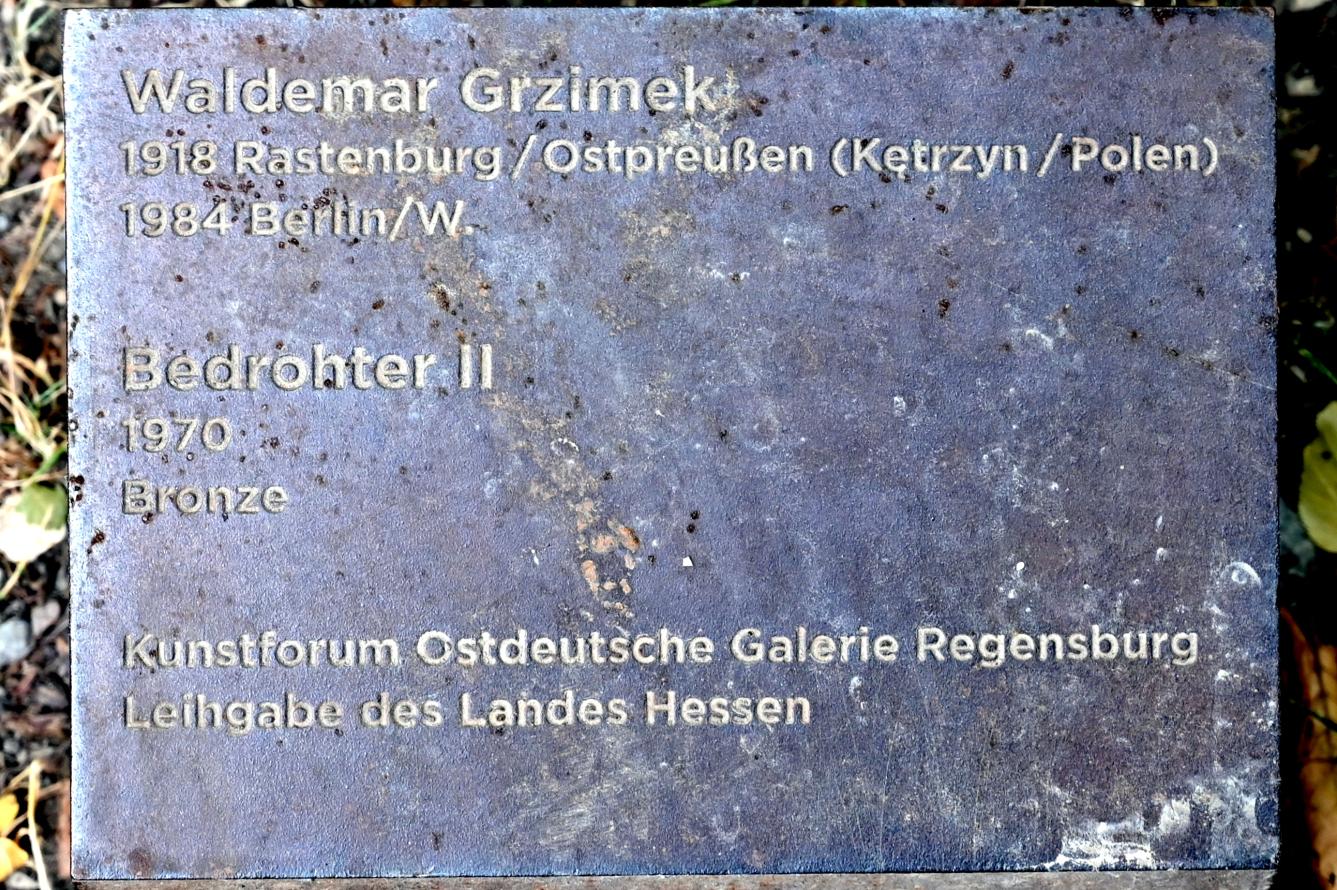 Waldemar Grzimek (1957–1970), Bedrohter II, Regensburg, Stadtpark, 1970, Bild 7/13