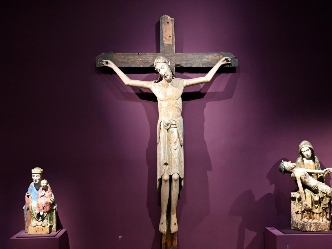 Kruzifix, Innsbruck, Tiroler Landesmuseum, Ferdinandeum, Mittelalter 3, um 1200, Bild 2/3