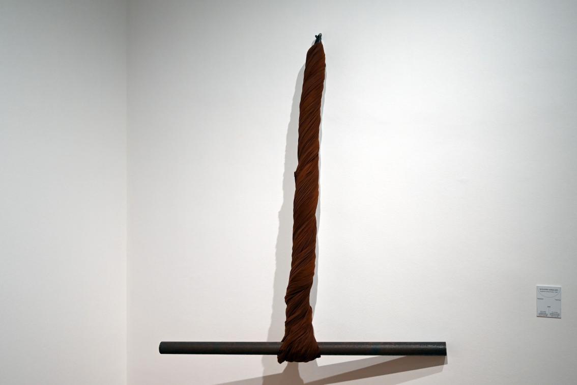 Giovanni Anselmo (1968–1969), Verdrehung, Turin, Galleria civica d'arte moderna e contemporanea (GAM Torino), Saal 19, 1968