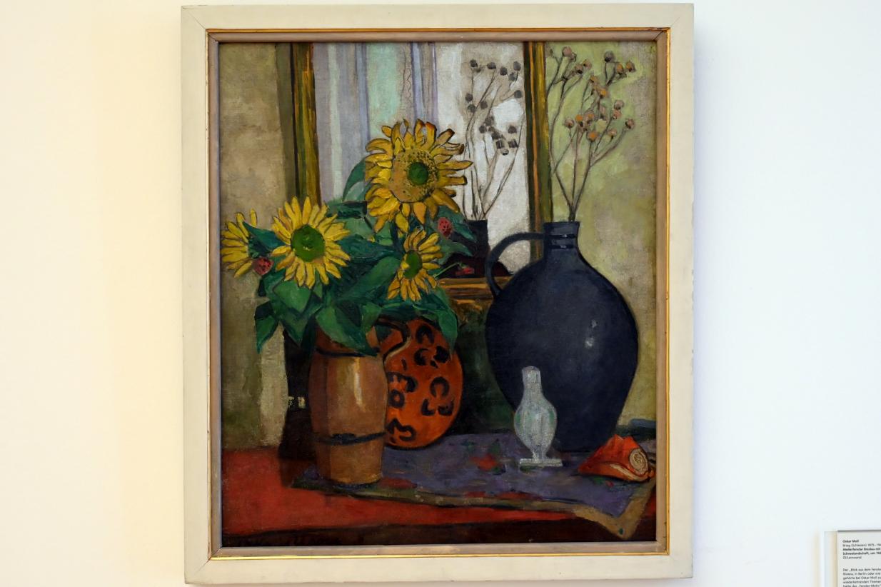 Oskar Moll (1904–1932), Stillleben mit Sonnenblumen und Matisse-Schale, Mainz, Landesmuseum, Moderne, Saal 10, 1908, Bild 1/2