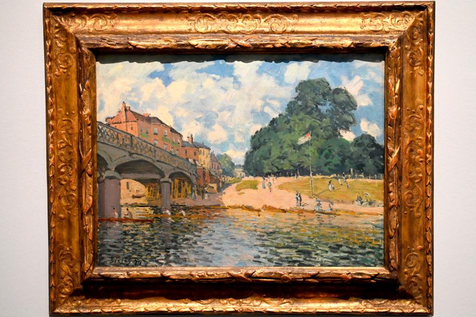 Alfred Sisley (1872–1896), Brücke bei Hampton Court, Köln, Wallraf-Richartz-Museum, 19. Jahrhundert - Saal 3, 1874