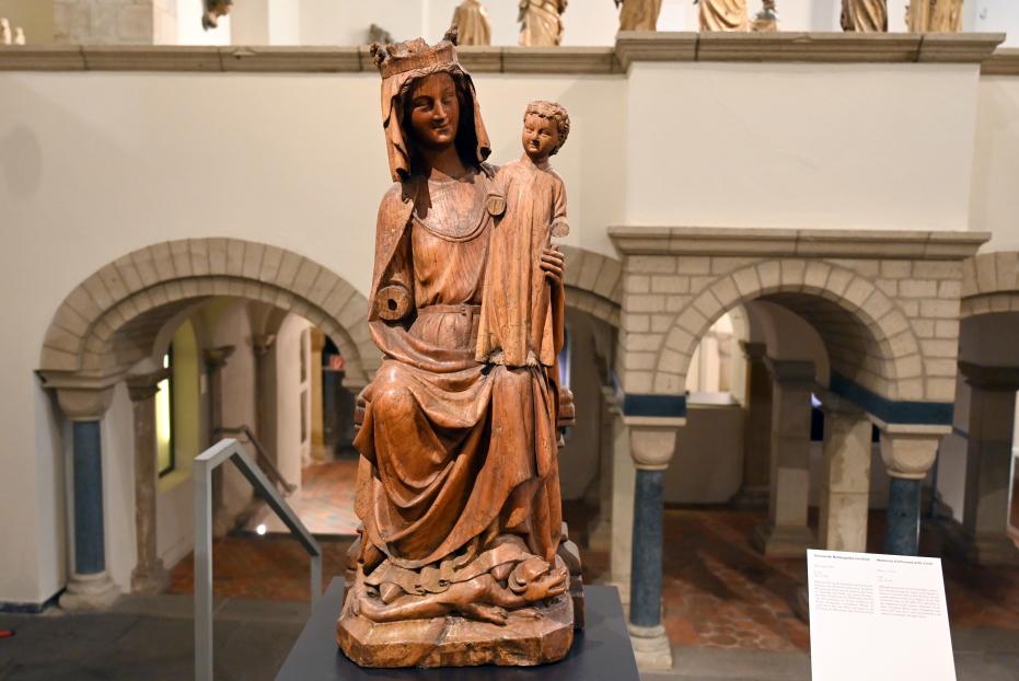 Thronende Muttergottes mit Kind, Köln, Museum Schnütgen, Saal 8, um 1270, Bild 1/3