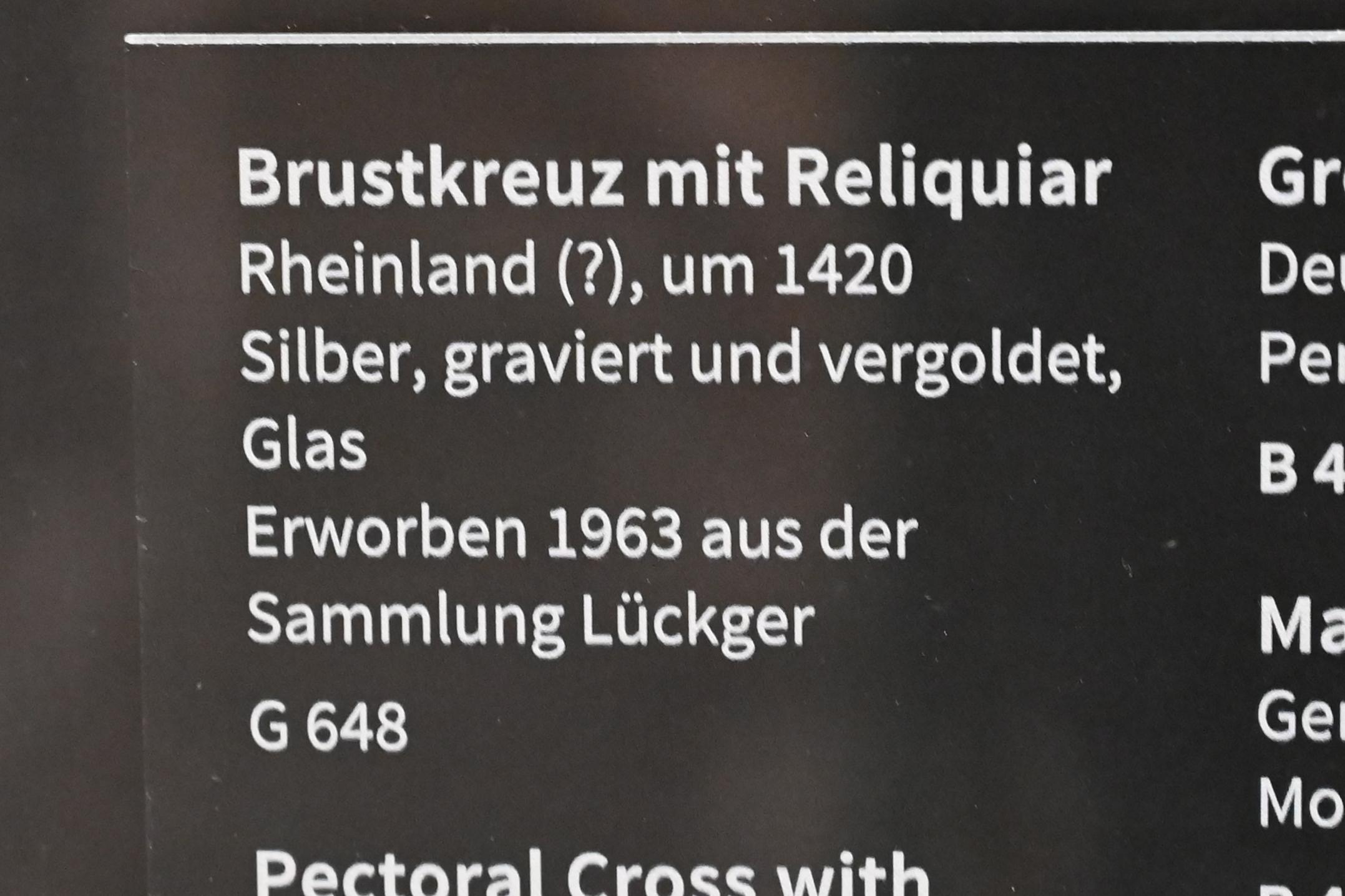 Brustkreuz mit Reliquiar, Köln, Museum Schnütgen, Saal 9, um 1420, Bild 2/2