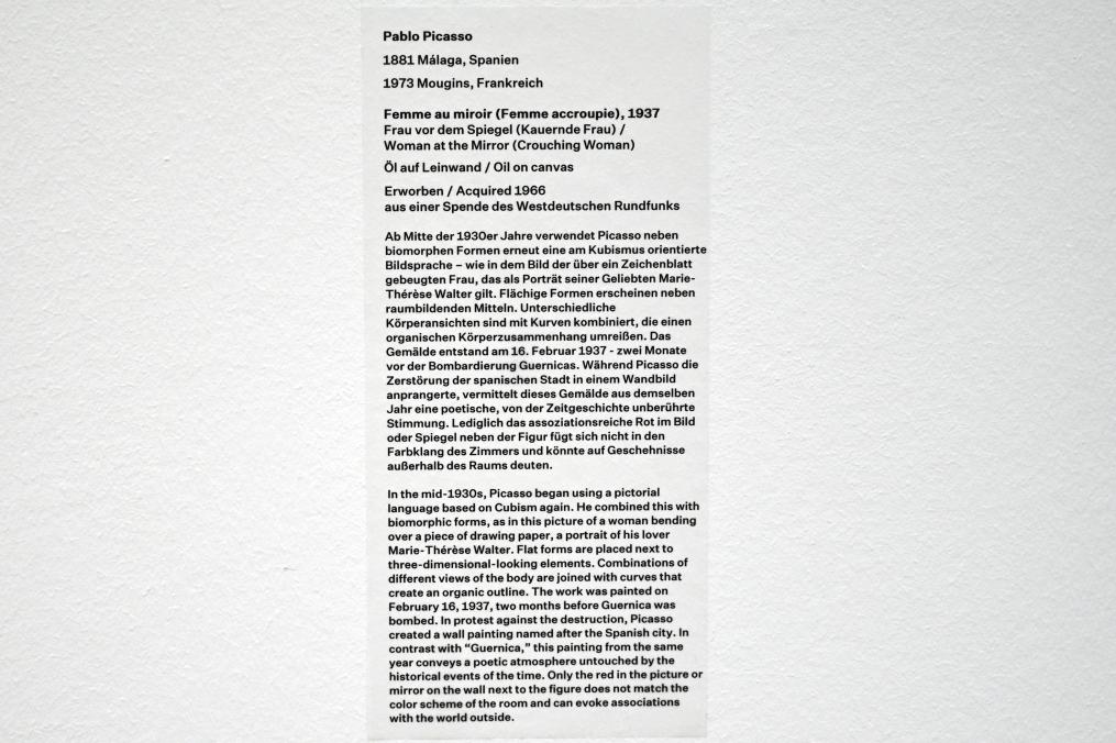 Pablo Picasso (1897–1972), Frau vor dem Spiegel (Kauernde Frau), Düsseldorf, Kunstsammlung K20, Saal 7, 1937, Bild 2/2