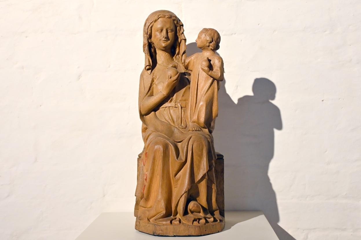 Thronende Madonna mit Kind, Lübeck, St. Annen-Museum, Saal 1, 1. Viertel 14. Jhd., Bild 1/2