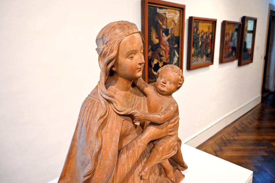 Maria mit Kind, Ulm, Museum Ulm, Saal 12c, um 1525, Bild 3/4